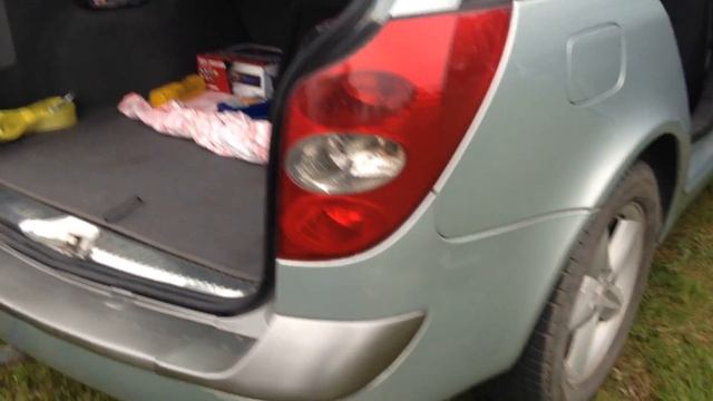 Renault Laguna II смотреть онлайн