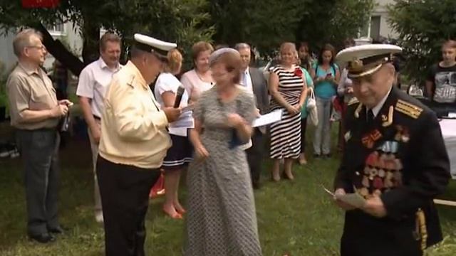 В Великом Новгороде прошёл праздник, посвящённый Дню Военно Морского Флота смотреть онлайн