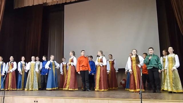 Хор русской песни Прибайкалье - Плывёт утка селезенька