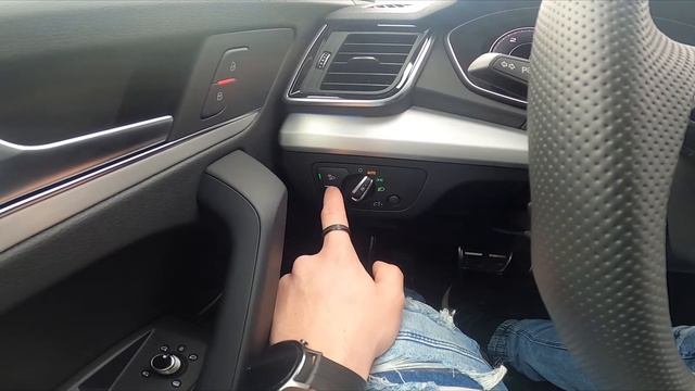 How to Enable or Disable All-Weather Lights in AUDI Q5 II (2017-now) - All-Weather Lights On or Off смотреть онлайн