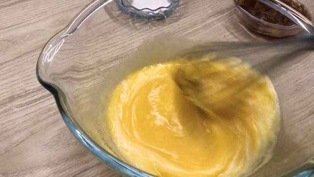 Классический Кекс с изюмом Все смешал и готово ✅ смотреть онлайн