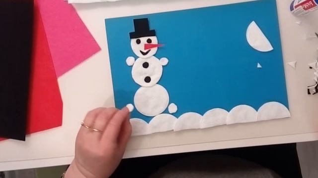 Мастер-класс. Аппликация из ватных дисков "Веселый снеговик" смотреть онлайн