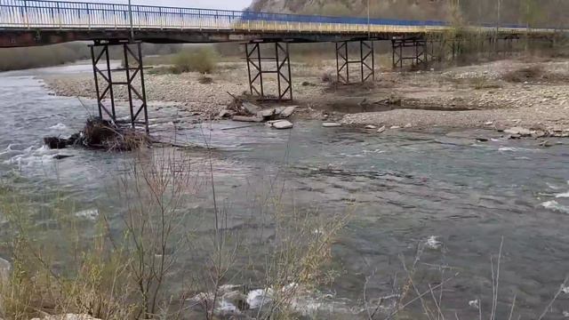 Поехал в полной город ! Вспомнил как мы раньше здесь жили смотреть онлайн