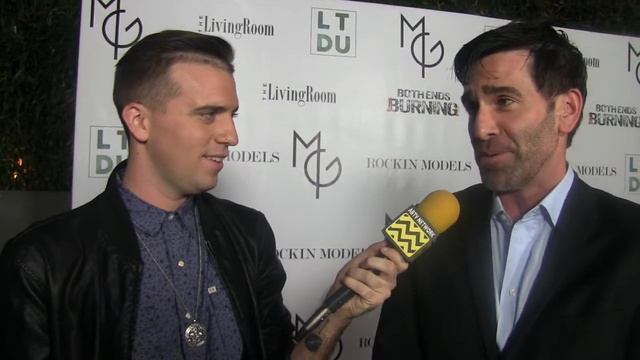 Matt Walton @ A Night With Matt Goss Red Carpet | AfterBuzz TV Interview смотреть онлайн