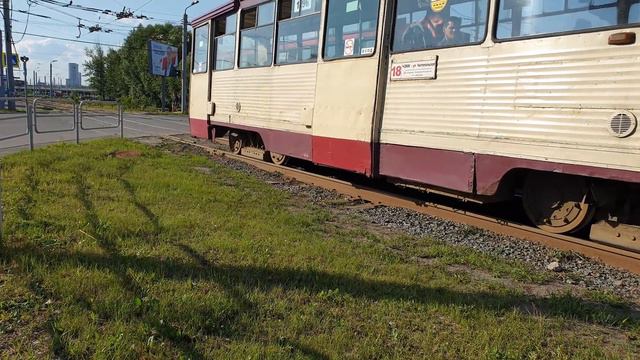 Трамваи КТМ-5 1296, 1266 с маршрутом 18 ЧЭМК - УЛ. ЧИСТОПОЛЬСКАЯ из депо ЧелябГЭТ N1 и N2 смотреть онлайн
