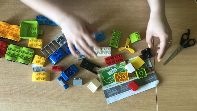 Конструктор LEGO DUPLO My First Мои первые машинки 10886 смотреть онлайн