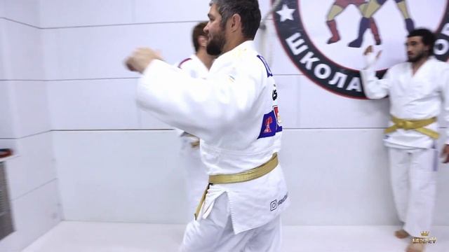 Дзюдо со Звездами. Бойца "Наше Дело" из дзюдо смотреть онлайн