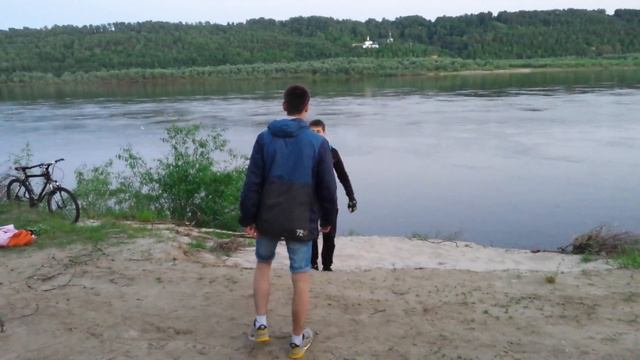 ОТДЫХ НА ПРИРОДЕ ЗАКОНЧИЛСЯ ПЛАЧЕВНО!!! смотреть онлайн
