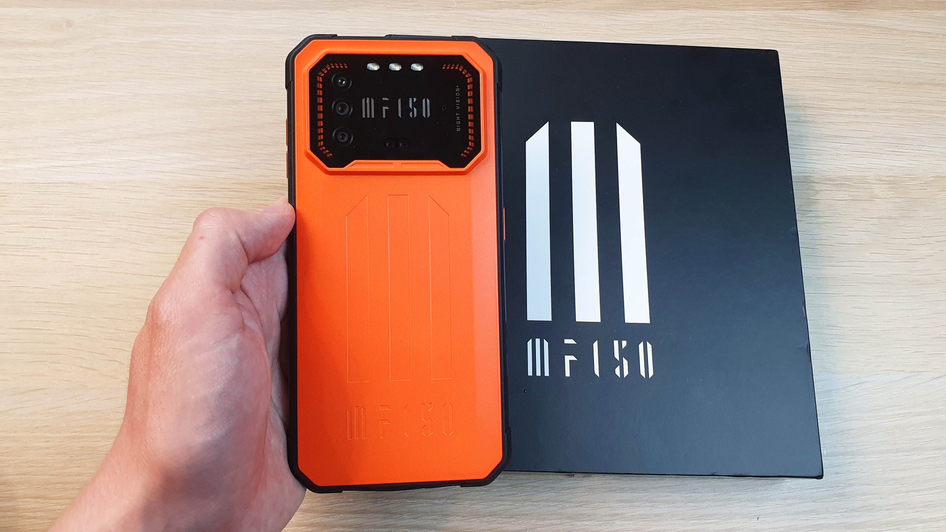 IIIF150 AIR1 PRO - ЯРКИЙ И ДОСТУПНЫЙ ЗАЩИЩЕННЫЙ СМАРТФОН!