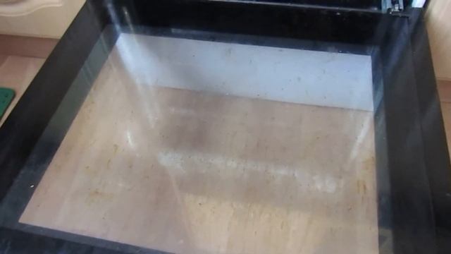 КАК ОТМЫТЬ СТЕКЛО ДУХОВКИ ДО БЛЕСКА смотреть онлайн