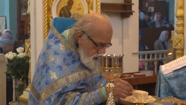 14 10 2018 Божественная литургия Праздник Покров Пресвятой Богородицы смотреть онлайн