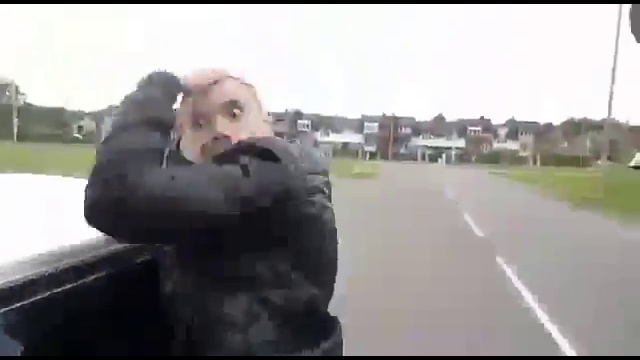 Полный неадекват за рулём смотреть онлайн