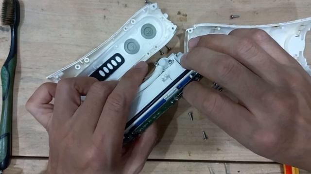 XEM VIDEO NÀY AI CŨNG CÓ THỂ TỰ SỬA TĂM NƯỚC CHO GIA ĐÌNH MÌNH смотреть онлайн