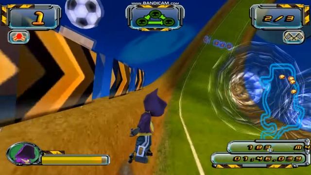 Кефир профессионально нубит в Crazy Frog Racer 2