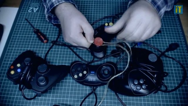 Как снять D-pad - крестовину с геймпада? смотреть онлайн