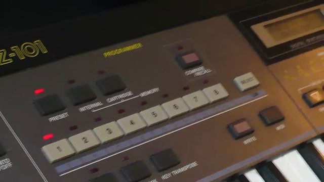 Casio CZ-101 Synthesizer смотреть онлайн