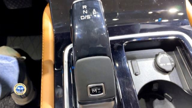 2023 FAW Bestune T99 2.0T 8AT Walkaround—2023 Shanghai Motor Show смотреть онлайн