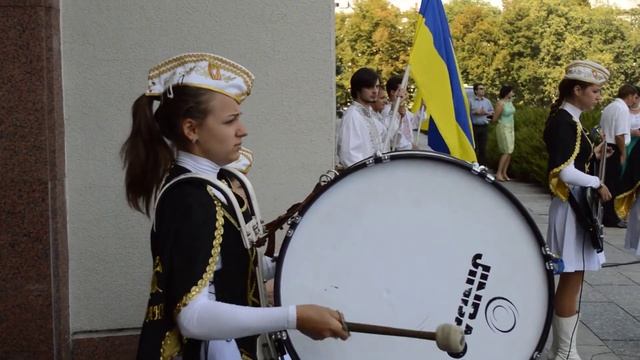 В оркестре - только девушки!