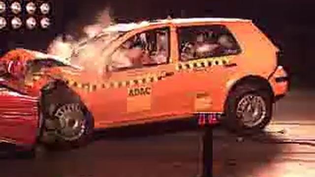 Crash Test volkswagen Golf IV serie. смотреть онлайн