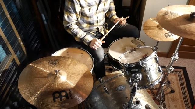 Simple PRIMUS-style (Tim Alexander) tom flam drum set lesson смотреть онлайн