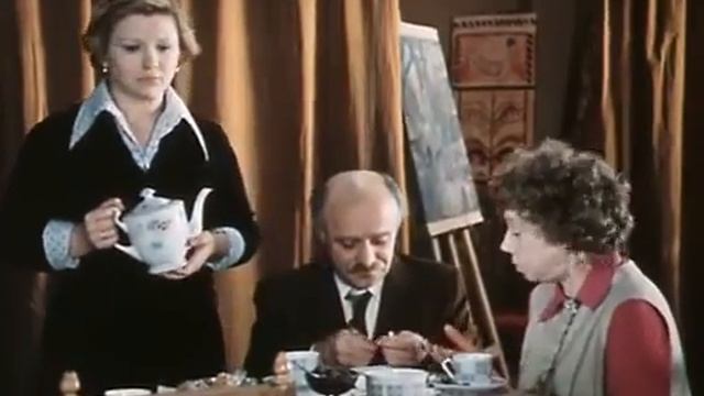 Специалисту не обязательно уметь самому смотреть онлайн