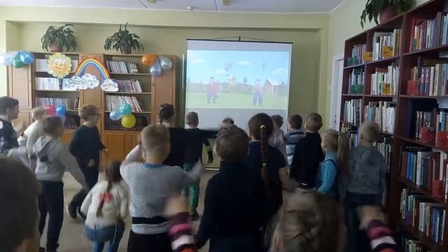 Мы пойдем налево смотреть онлайн