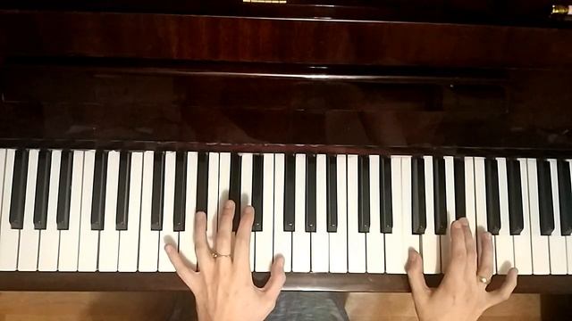 НОВОГОДНЯЯ ПЕСНЯ НА ПИАНИНО как сыграть на фортепиано УРОК We Wish You A Merry Christmas piano смотреть онлайн
