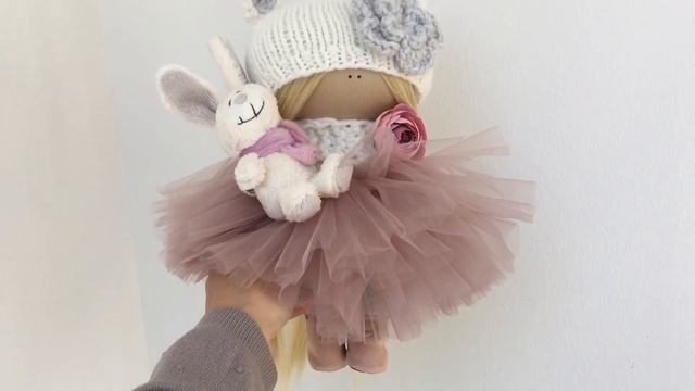 Подарок / Интерьерная кукла смотреть онлайн