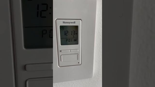 Pt. 3 -How to program Honeywell RPLS740B1008 dawn dusk. Easy instructions. First READ the note belo смотреть онлайн