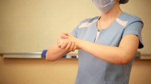 Накрытие стерильного стола.mp4