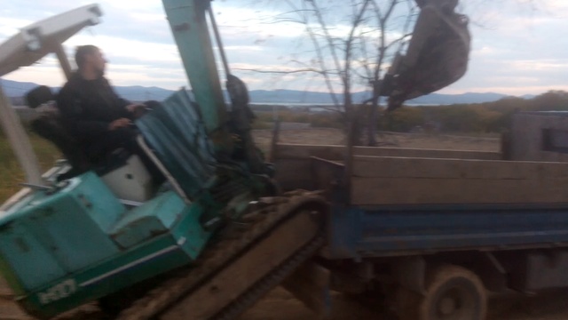 колупатор смотреть онлайн