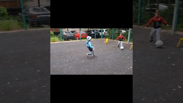 ? День спорта?♀️ для нас это большой отдых и праздник.⛹️♀️ Как же мы любим уроки физкультуры!?♂️ смотреть онлайн