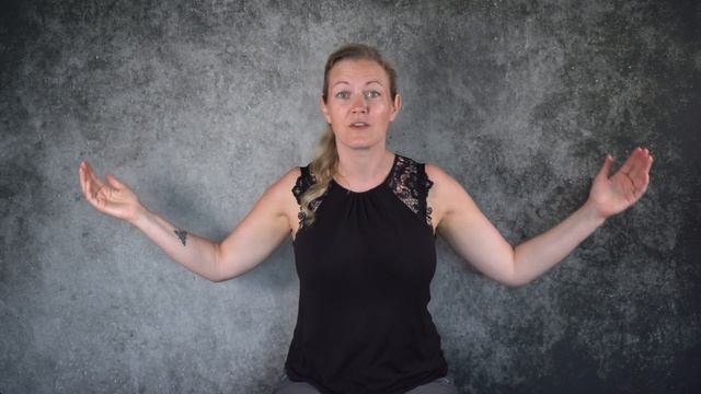 Mia's Groovy Fiddle Academy is up! смотреть онлайн