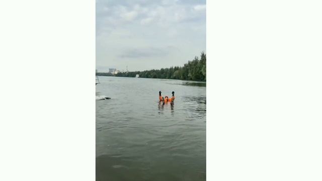 Московские спасатели провели учения.Лучше поздно чем никогда? смотреть онлайн