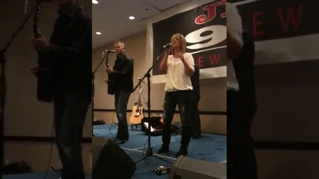 Emily Taylor Adams @ The Basics 4 Babies Breakfast смотреть онлайн