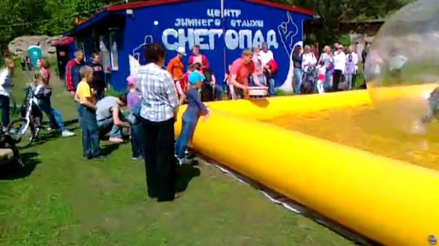 Надувной бассейн ATTRO POOL 9*6 метров смотреть онлайн