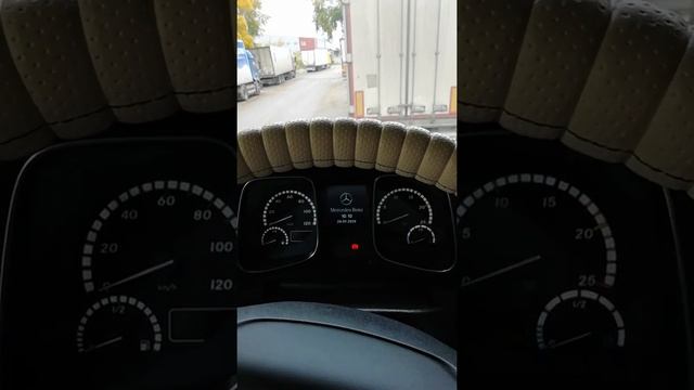 Мерседес Актрос 2019г. смотреть онлайн