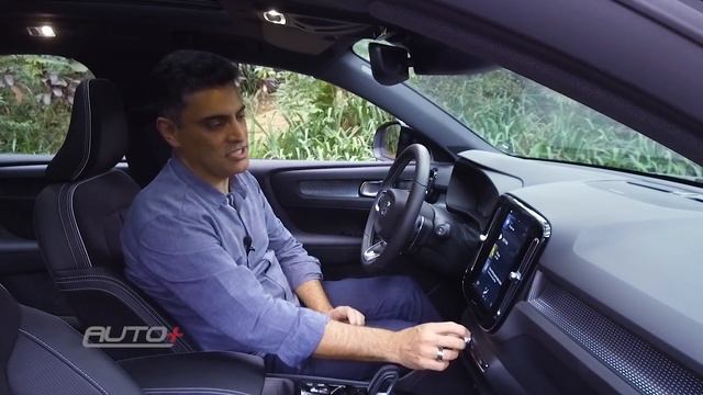 VOLVO XC40, SUV DESCOLADO E QUE DIRIGE SOZINHO смотреть онлайн