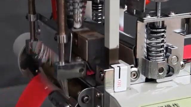 Автоматический станок для резки плоского материала KS-120H смотреть онлайн