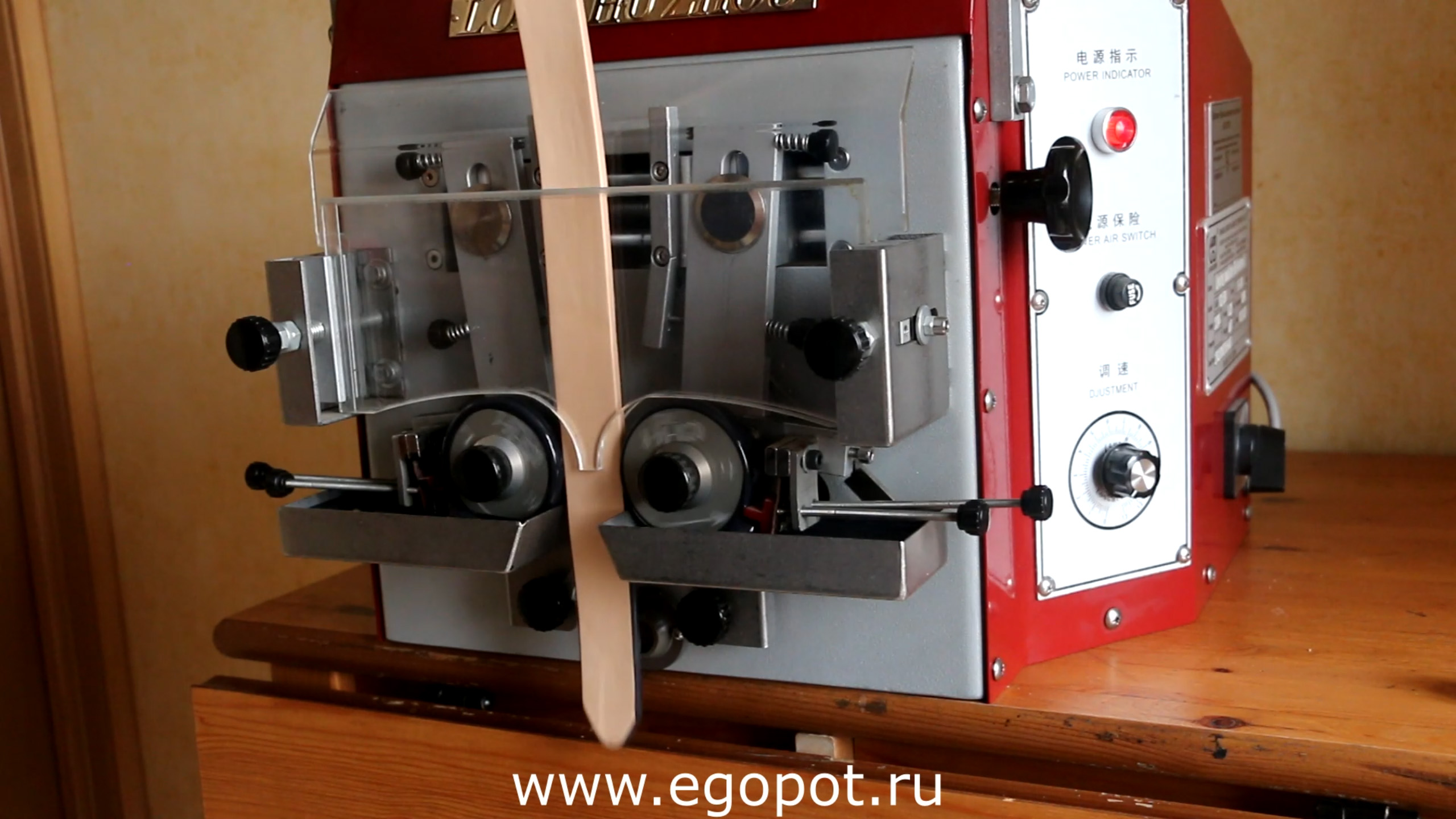 Машина для окраски торца ремня смотреть онлайн