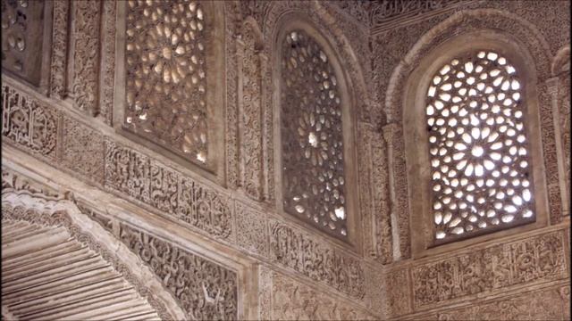 Granada, Spain: the gardens of Generalife in the Alhambra смотреть онлайн