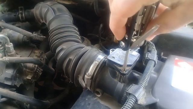 Где находится расходомер воздуха РВ на королле Е120 смотреть онлайн