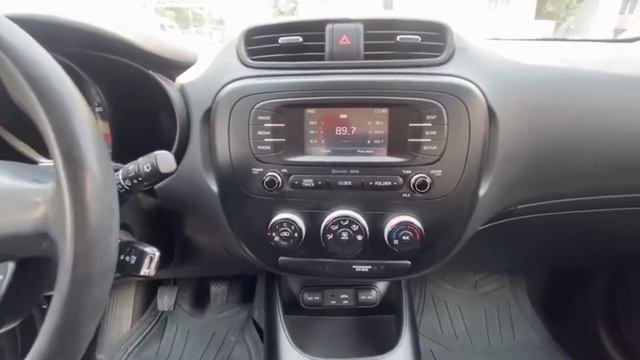 Kia Soul 2016 1.6 LX Mt смотреть онлайн