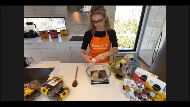 Une recette de bombelette imbattable de madame Labriski. смотреть онлайн