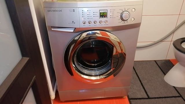DAEWOO Washing Machine 600 Rpm And 800 Rpm Spin