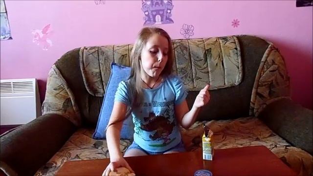 Челлендж ОБЫЧНАЯ еда VS ДЕТСКОЙ||Алена А смотреть онлайн