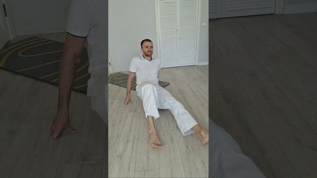 Убираем боли в спине, в ногах, в мышцах/ Несколько упражнений с ролом/ Эффект массажа смотреть онлайн