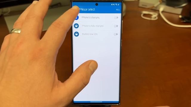 Galaxy S22 Ultra: Hidden Trick Activates LED Notifications, Old School Samsung Style! смотреть онлайн