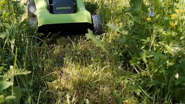 “Шесть Соток” c Андреем Тумановым. Тестируем аккумуляторную газонокосилку и опрыскиватель Greenwork смотреть онлайн