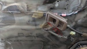 Прадо 95 кузов, снимаю  с передней  двери дверную карту/обшивку